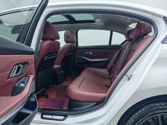 BMW 3 Series 330Li xDrive M Sport Night Edition Package - ფოტო 17