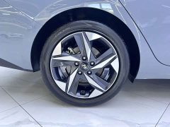 Hyundai Elantra 1.5L CVT GLX Elite - ფოტო 19