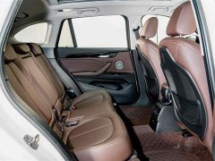 BMW X1 sDrive25Li Premier - ფოტო 20