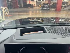 BMW 5 Series 530Li Luxury M Sport Package - ფოტო 11