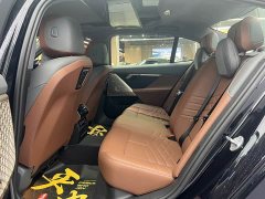 BMW 5 Series 530Li Luxury M Sport Package - ფოტო 14