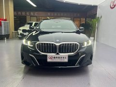 BMW 5 Series 530Li Luxury M Sport Package - ფოტო 3