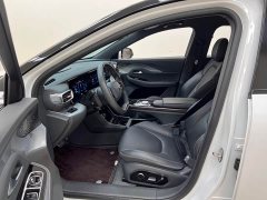 ARCFOX Alpha S 2022 525S 175kW - ფოტო 14