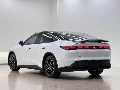 Arcfox Alpha S5 2024 560MAX 185kW - ფოტო 4