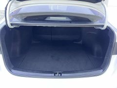 Toyota Corolla 2023 1.8L CVT Luxury - ფოტო 16
