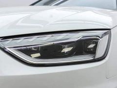 Audi A4L 2022 40 TFSI Fashion Dynamic - ფოტო 2