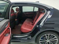 BMW 5 Series 530Li Premier M Sport Package - ფოტო 3