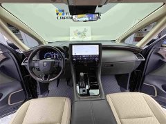 Toyota Vellfire 2024 Crown Hybrid 2.5L Executive Premier Edition - ფოტო 11