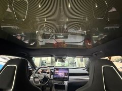 Zeekr 001 103 kWh Dual Motor AWD Ultra - ფოტო 18