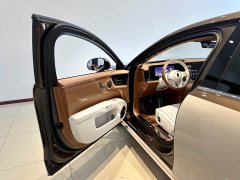 BMW Zun S800 Extended Range Starlight Executive Edition 4-Seater (192-line LiDAR) - ფოტო 13