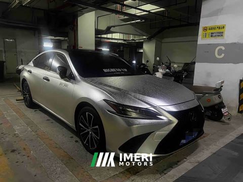 2022 Lexus ES 300h Premium Edition - ავტომობილი ჩინეთიდან