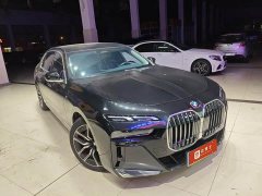 BMW 7 Series 735Li M Sport Package - ფოტო 2