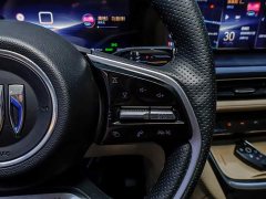 Buick GL8 New Energy Lusang Respect Edition - ფოტო 15