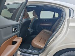 Volvo S60 B4 Smart Luxury Edition - ფოტო 17