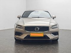 Volvo S60 B4 Smart Luxury Edition - ფოტო 5