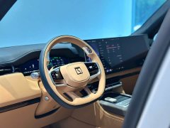 Zeekr Geely Zeekr 9X 2025 Hyper Edition 70kWh Six-Seater - ფოტო 9