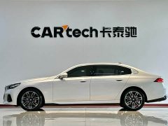 BMW 5 Series 530Li Premier M Sport Package - ფოტო 4