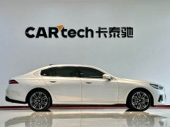 BMW 5 Series 530Li Premier M Sport Package - ფოტო 5