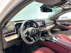 BMW 5 Series 530Li Premier M Sport Package - ფოტო 7