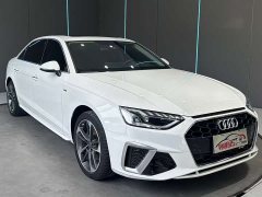 Audi A4L 2022 40 TFSI Fashion Dynamic - ფოტო 3