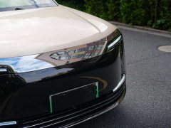Audi ZunS800 2025 Extended Range Starlight Premium 5-seater (896-line LiDAR) - ფოტო 4