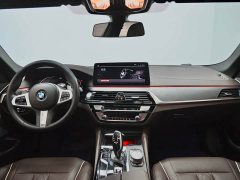 BMW 5 Series 530Li Premier M Sport Package - ფოტო 9