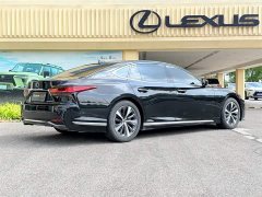Lexus LS 500h Premier - ფოტო 9