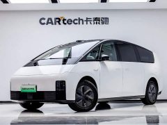 Li Auto MEGA Ultra Smart Refresh Edition - ფოტო 1
