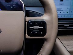 Li Auto MEGA Ultra Smart Refresh Edition - ფოტო 15