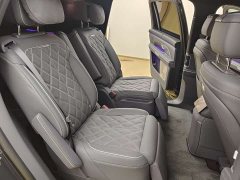 NIO ES8 2026 Six-Seat Executive Signature Edition - ფოტო 13
