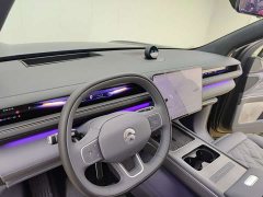 NIO ES8 2026 Six-Seat Executive Signature Edition - ფოტო 15