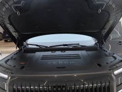Zeekr Geely Zeekr 9X 2025 Obsidian Black 70kWh Six-Seater - ფოტო 11