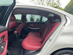BMW 3 Series 325Li M Sport Package - ფოტო 12