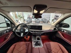 BMW X5 xDrive 30Li M Sport Luxury Night Edition Package - ფოტო 15