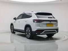 Volkswagen Taos 300TSI FWD Luxury Plus Advanced Edition - ფოტო 4