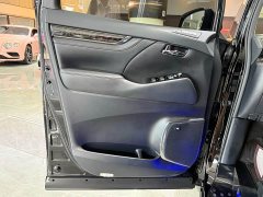 Toyota Vellfire Crown Twin Engine 2.5L HV Luxury Edition - ფოტო 10
