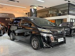 Toyota Vellfire Crown Twin Engine 2.5L HV Luxury Edition - ფოტო 3