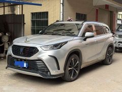 Toyota Crown Venza 2021 2.5L HEV AWD Luxury - ფოტო 1