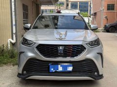 Toyota Crown Venza 2021 2.5L HEV AWD Luxury - ფოტო 2
