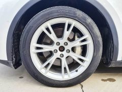 Tesla Model Y Long Range All-Wheel Drive - ფოტო 9