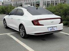 Hyundai Mistra 1.8L CVT LUX Luxury Edition - ფოტო 7