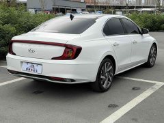 Hyundai Mistra 1.8L CVT LUX Luxury Edition - ფოტო 9