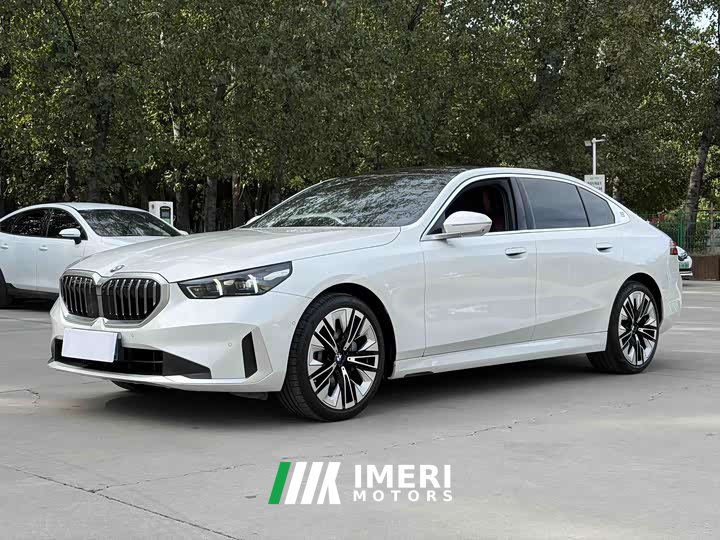 BMW 5 Series 530Li Luxury Edition Premium Package