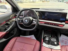 BMW 5 Series 530Li Luxury Edition Premium Package - ფოტო 12