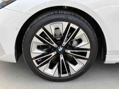 BMW 5 Series 530Li Luxury Edition Premium Package - ფოტო 17