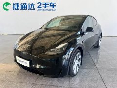 Tesla Model Y Rear-Wheel Drive - ფოტო 1
