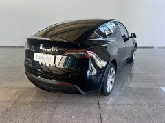 Tesla Model Y Rear-Wheel Drive - ფოტო 6