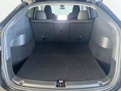 Tesla Model Y Rear-Wheel Drive - ფოტო 7