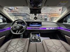 BMW 7 Series 2023 735Li M Sport Package - ფოტო 10
