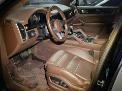 Porsche 2022 Cayenne Coupé 3.0T Platinum - ფოტო 9